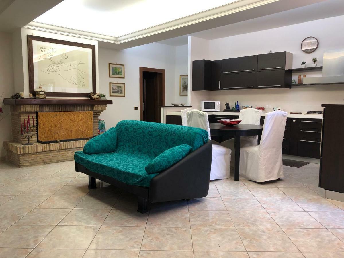 La Residenza Dei Papi Villa Papigno Екстериор снимка